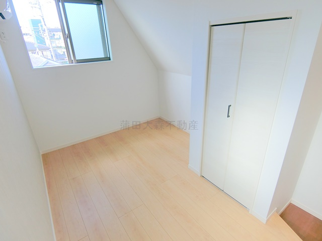 FS新蒲田2丁目ApartmentHouseの居間・リビング|洋室