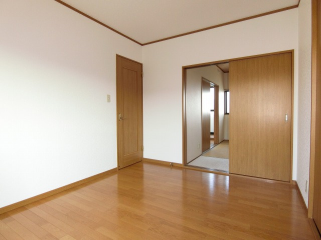 パーシモンハウスの居間・リビング