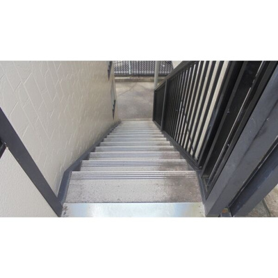 【バルコニー】 | エトワール代官町