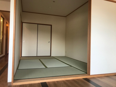 【洋室】 | ホワイト ロートス