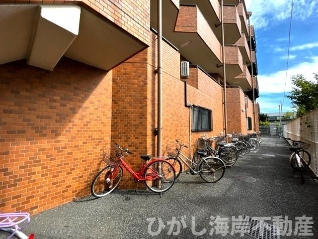 ライオンズマンション辻堂西海岸の駐輪場|駐輪場