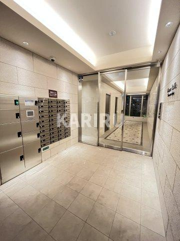 ボーベル玉造のエントランス