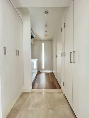 【玄関】 | レオンコンフォート難波リオ