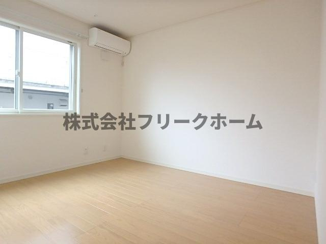 武蔵野市吉祥寺北町５丁目のアパートの寝室