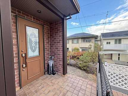 広島市西区高須台４丁目の玄関