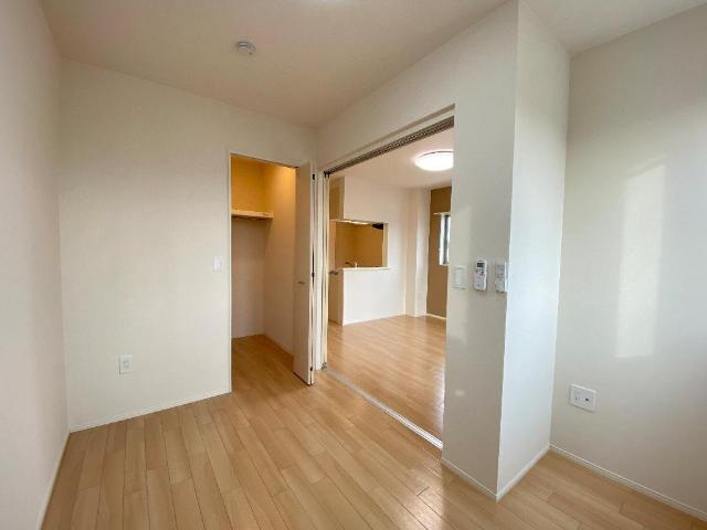 ポルトボヌールの内装|洋室