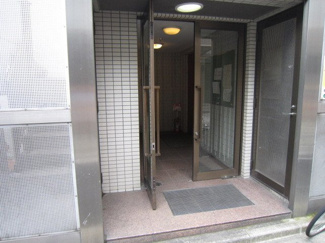 【エントランス】