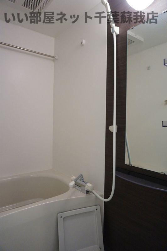 リブリ・桂 の浴室|ゆったり過ごせるお風呂です