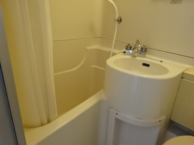 レシア西舞子の浴室