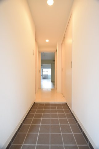 clasico北御所（クラシコ北御所）の玄関