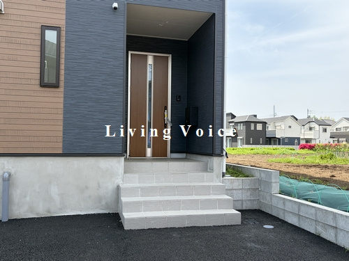 【エントランス】 | 【仲介手数料０円】相模原市南区磯部第56　新築一戸建て　1号棟　全2棟 | 相模原市南区磯部第56　新築一戸建て　全2棟