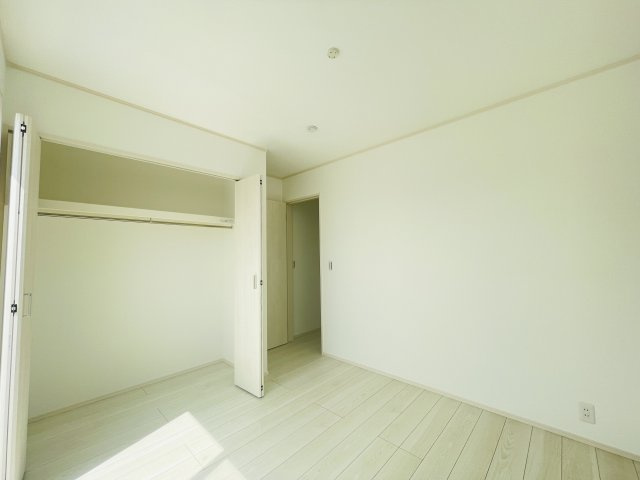 【洋室】 | 熊谷市上恩田　新築戸建　全3区画　2号棟