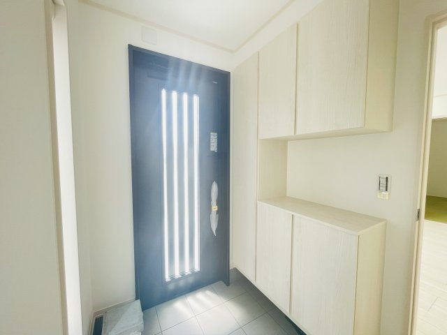 【玄関】 | 熊谷市上恩田　新築戸建　全3区画　2号棟