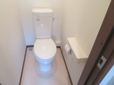 【トイレ】 | ユーハイツ | ※別号室の写真となります。