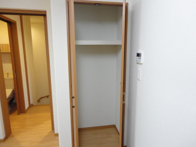 【収納】 | 雫Ⅱ | キッチン横収納