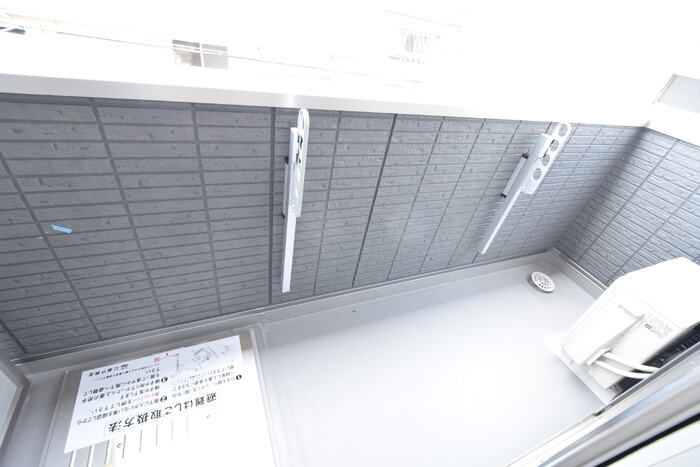 D-room旗塚通のバルコニー