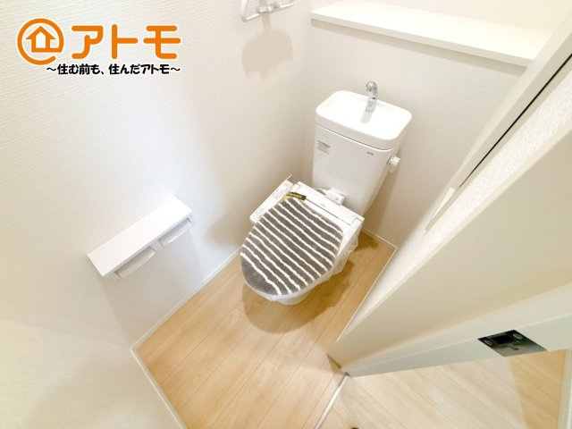 【トイレ】 | 駿東郡清水町徳倉第24　新築一戸建て　全1棟 | ２つトイレがあるので朝も混みあわずに使うことができます！