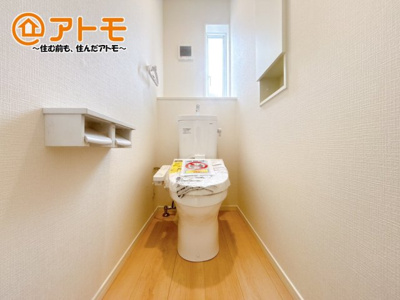 【トイレ】 | 駿東郡清水町徳倉第24　新築一戸建て　全1棟 | ２つトイレがあるので朝も混みあわずに使うことができます！