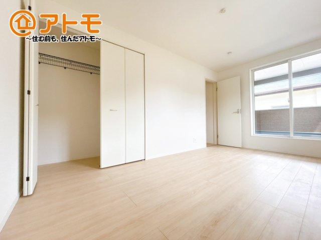 【子供部屋】 | 駿東郡清水町徳倉第24　新築一戸建て　全1棟 | 収納豊富な洋室は使い勝手良好です！