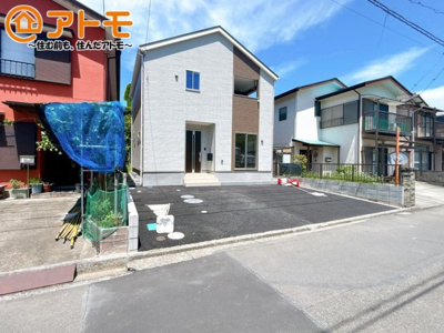 【駐車場】 | 駿東郡清水町徳倉第24　新築一戸建て　全1棟 | ゆったりスペースで、駐車も楽ちん♪