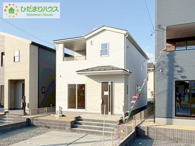 いわき市小名浜西君ヶ塚町第３　新築戸建　2号棟の外観|白を基調とした明るい印象を受ける外観です！