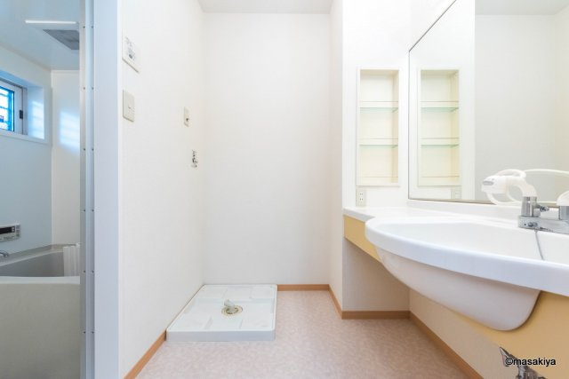 ブルーム吉田の洗面所