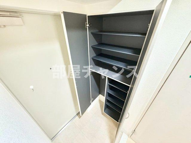 タウンコート御園の収納