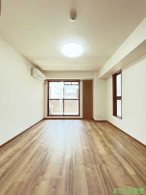 【洋室】 | オーキッドコート西大橋