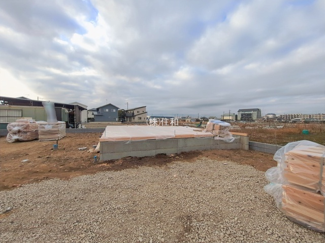 【新築分譲住宅】川越市今成2丁目の前面道路含む現地写真