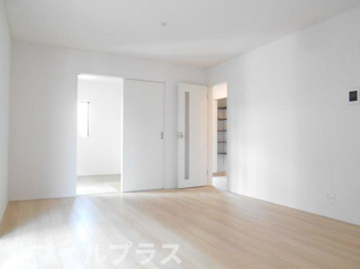 【居間・リビング】 | 郡山市賀庄新築一戸建て3棟 | ゆったりとしたリビングです