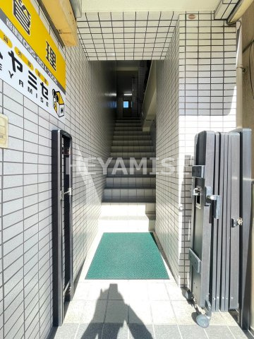 グランドセイコービルのエントランス