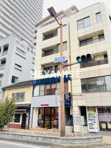 グランドセイコービルの外観