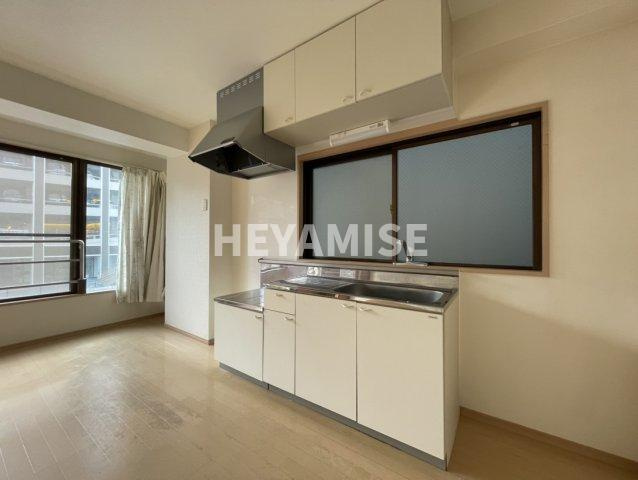 グランドセイコービルのキッチン