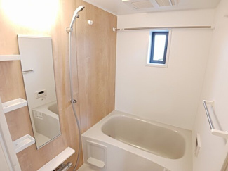 【浴室】 | アイランドヒルズ右籾　Ⅱ | お風呂で日々の疲れを落としましょう