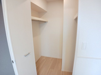 【収納】 | アイランドヒルズ右籾　Ⅱ | 小物を収納するのに便利です