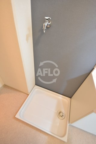 ヒルブリッジヒルNo.1の洗面所|ヒルブリッジヒルNo.1　室内洗濯機置き場