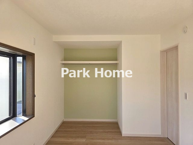 高知市潮見台2丁目　中古戸建ての収納|２F:6洋室2クローゼット