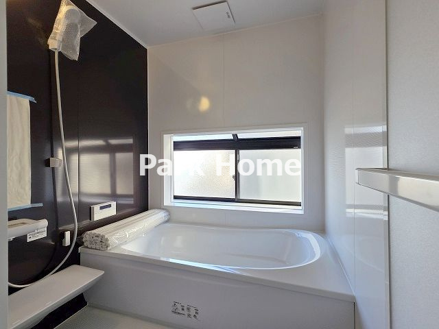 高知市潮見台2丁目　中古戸建ての浴室