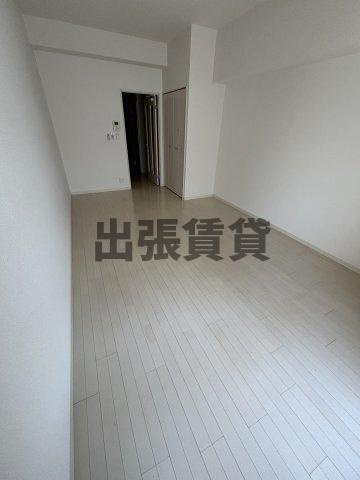 仲介手数料0円！ヒルズ新栄2号館の居間・リビング