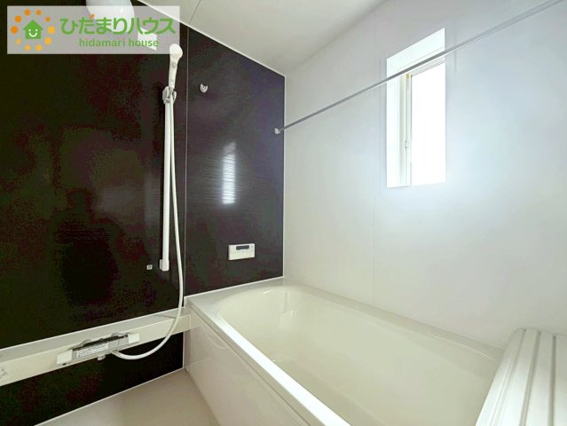 郡山市安積町荒井第6　新築戸建　3号棟の浴室|今日も１日お疲れさまでした。広いお風呂で疲れを癒してください、、、♡