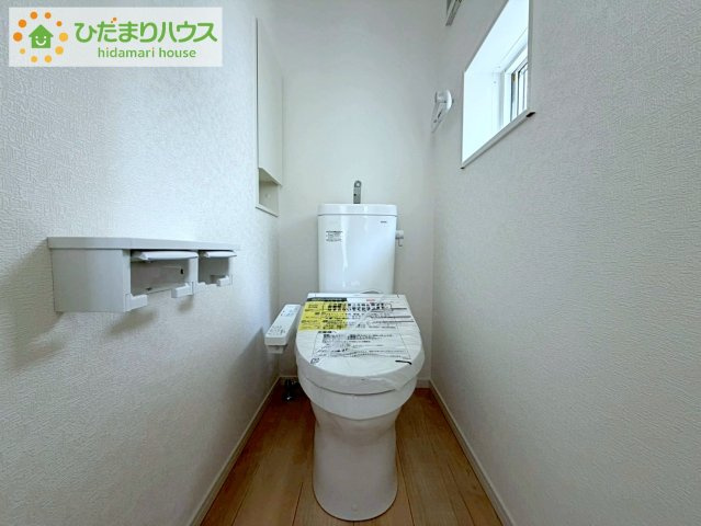 郡山市安積町荒井第6　新築戸建　3号棟のトイレ|トイレは1F、2F共に完備！取り合いになることがありませんね(^^)/