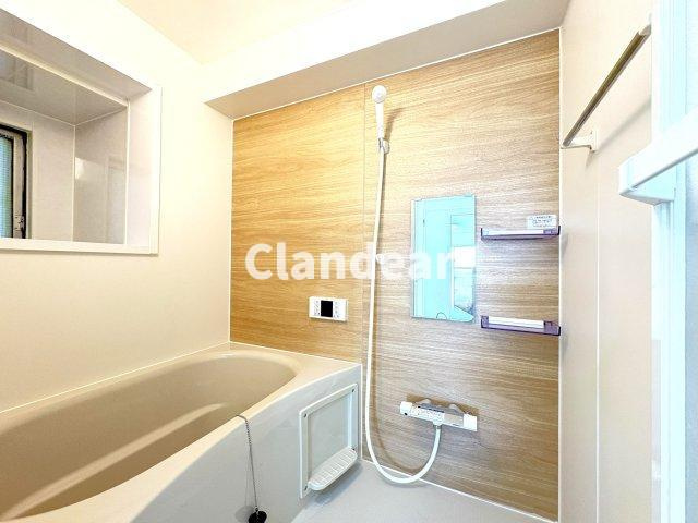 日東マンションサンシャイン谷塚の浴室|ドキドキの新生活も、安心してスタート。ぴったりの住まいを見つけませんか？クランディアが一緒に住まい選びをサポートします‼　まずは、お気軽にお問合せください　＃クランディア