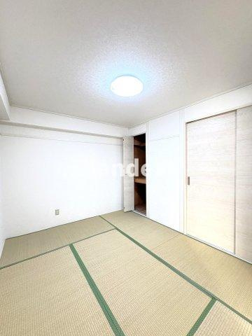 日東マンションサンシャイン谷塚の和室|ドキドキの新生活も、安心してスタート。ぴったりの住まいを見つけませんか？クランディアが一緒に住まい選びをサポートします‼　まずは、お気軽にお問合せください　＃クランディア