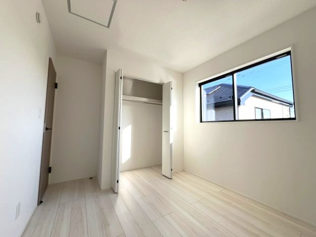 あきる野市引田　新築戸建全8棟の洋室|【洋室4】収納スペース
