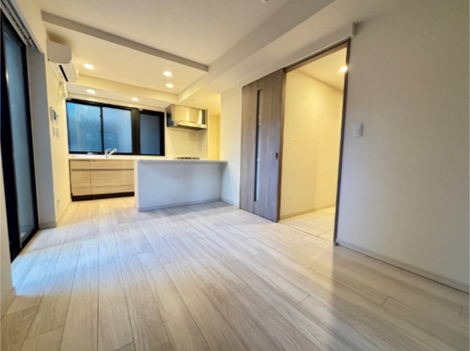 【居間・リビング】