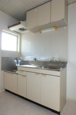 【キッチン】 | ファミールニシタニ | 別号室参照
