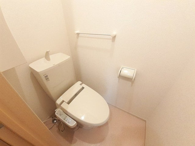 【トイレ】 | ランボ・イーリス