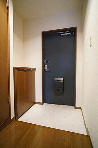 シャンティオンの玄関