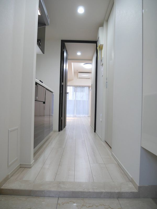 ステージファースト仲御徒町の玄関