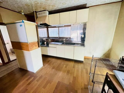 【居間・リビング】 | 東柏ケ谷１丁目貸家